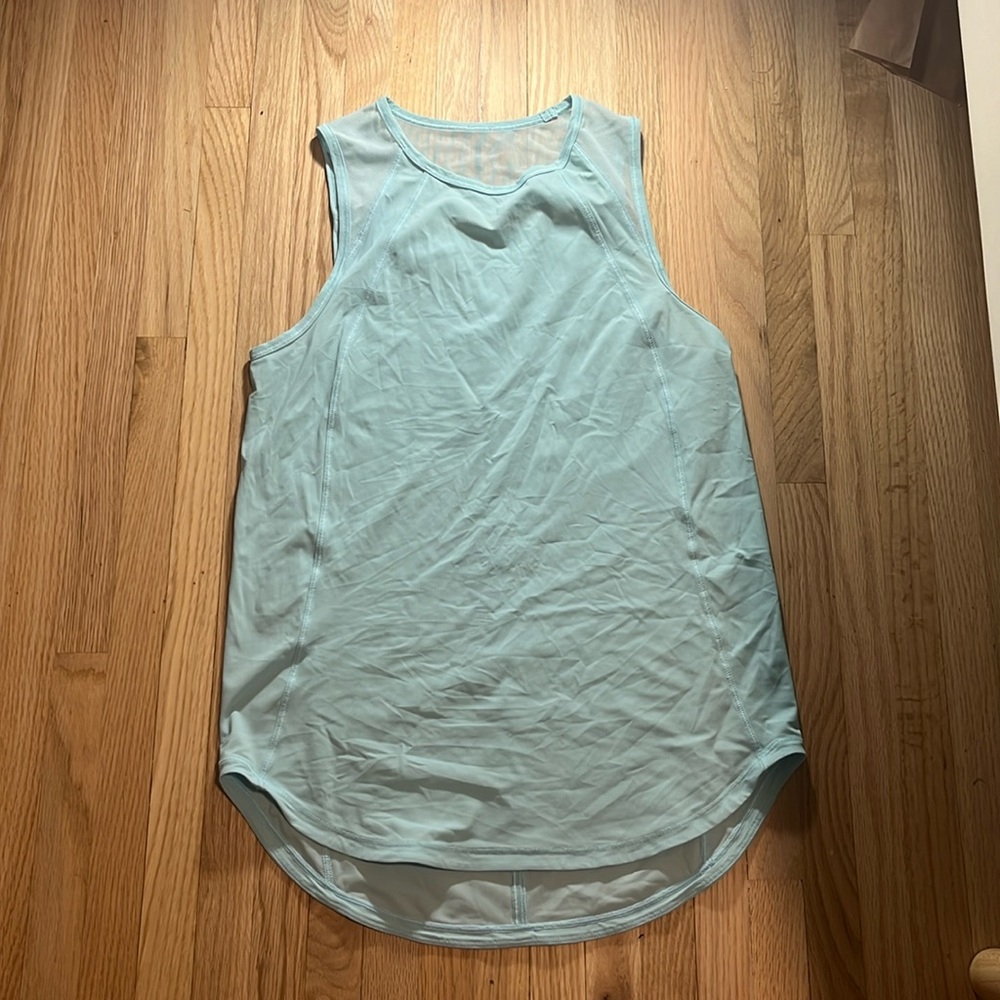 Nice quality lulu tank top!